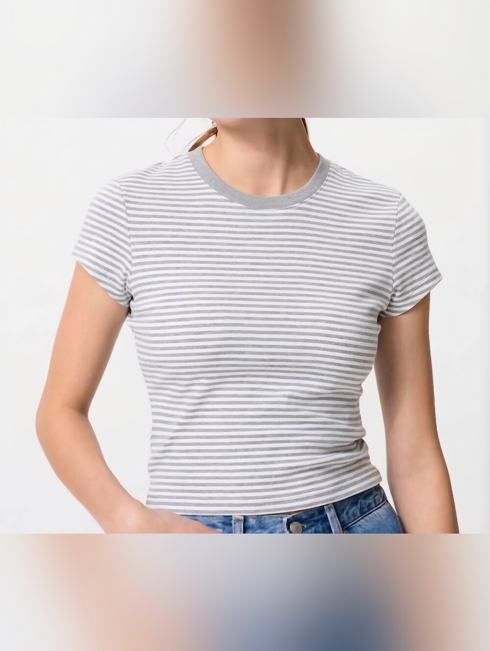 NWOT Uniqlo Mini T-Shirt Womens L Gray Stripe Cropped Slim Cotton